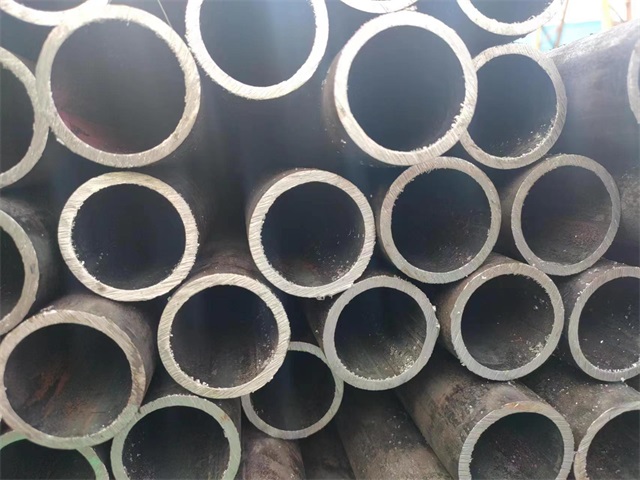 濟南10#結構用無縫鋼管